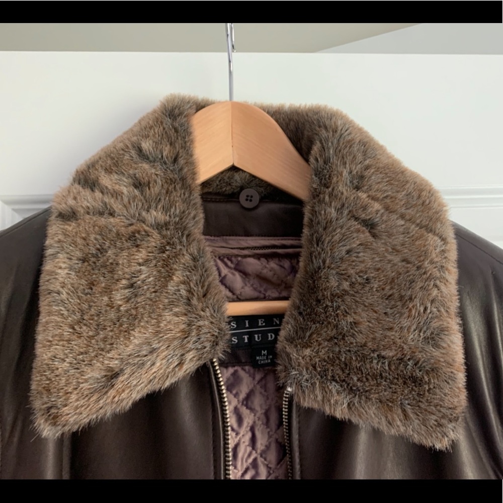 Leather Jacket Excellent Condition! - image 4